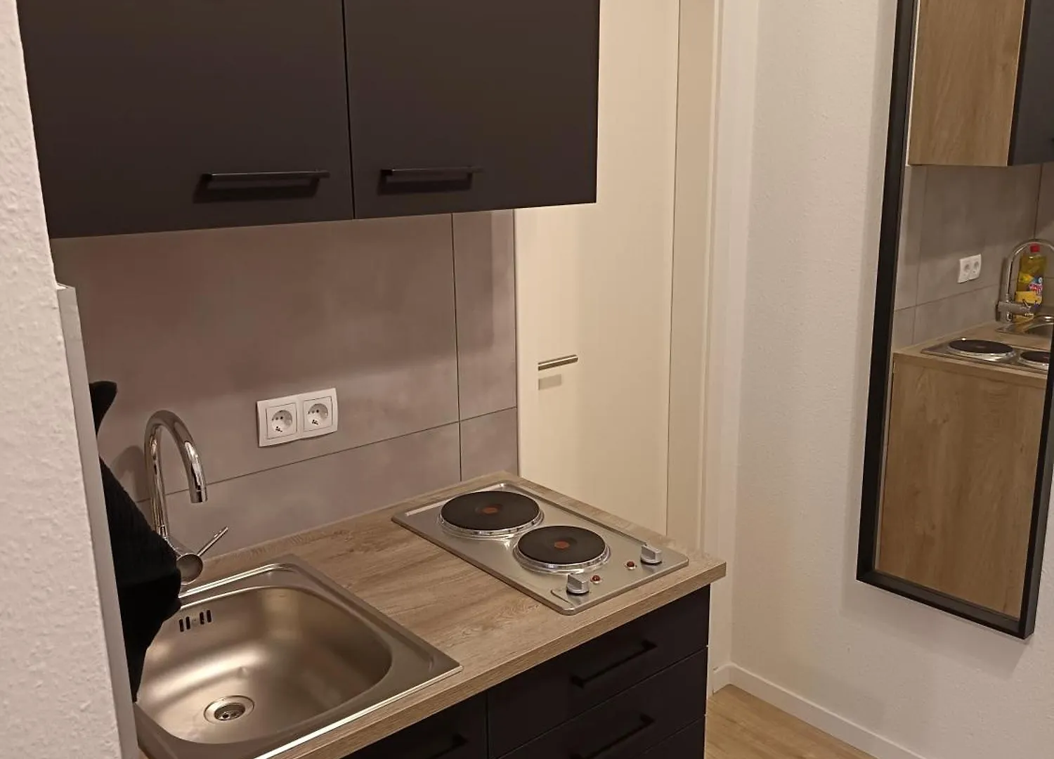 Business Apartment Mit Neuem Bad / Wlan / Smart-Tv / Kueche Mannheim 0*,